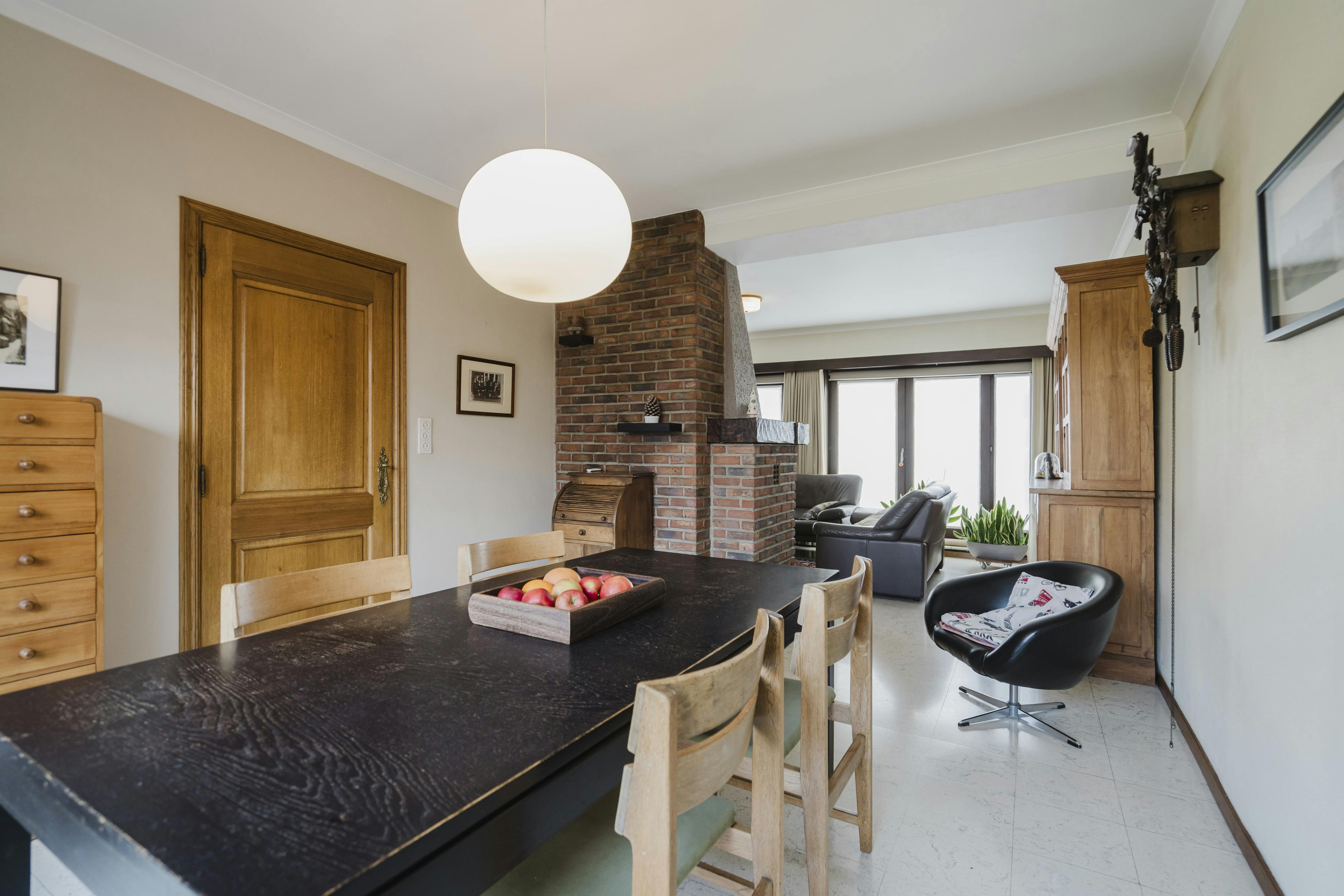 Bel-etage met 3 slaapkamers op een centrale ligging te koop in Kortrijk foto 8