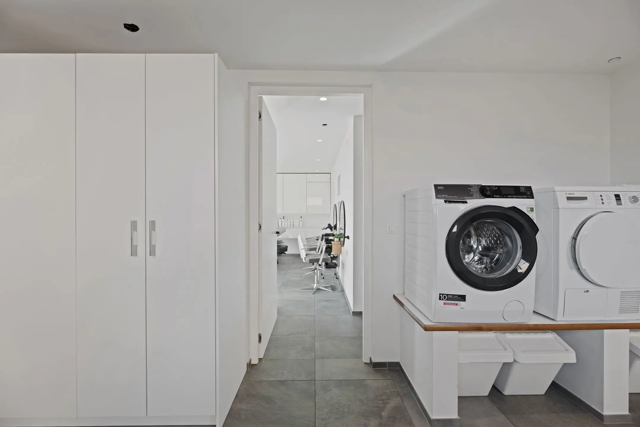 Exclusieve woning met zwembad te Moelingen foto 14