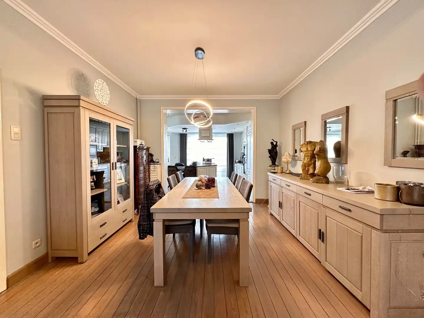 Ruime woning in Tongeren met terras, garage en 3 slaapkamers  foto 6