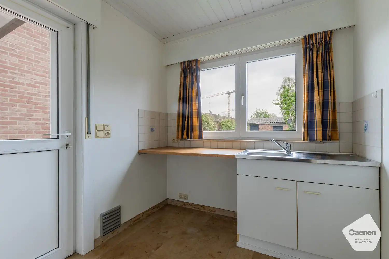Energiezuinige woning op centrale ligging in Sint-Michiels met 3 slaapkamers en zonnige tuin! foto 11