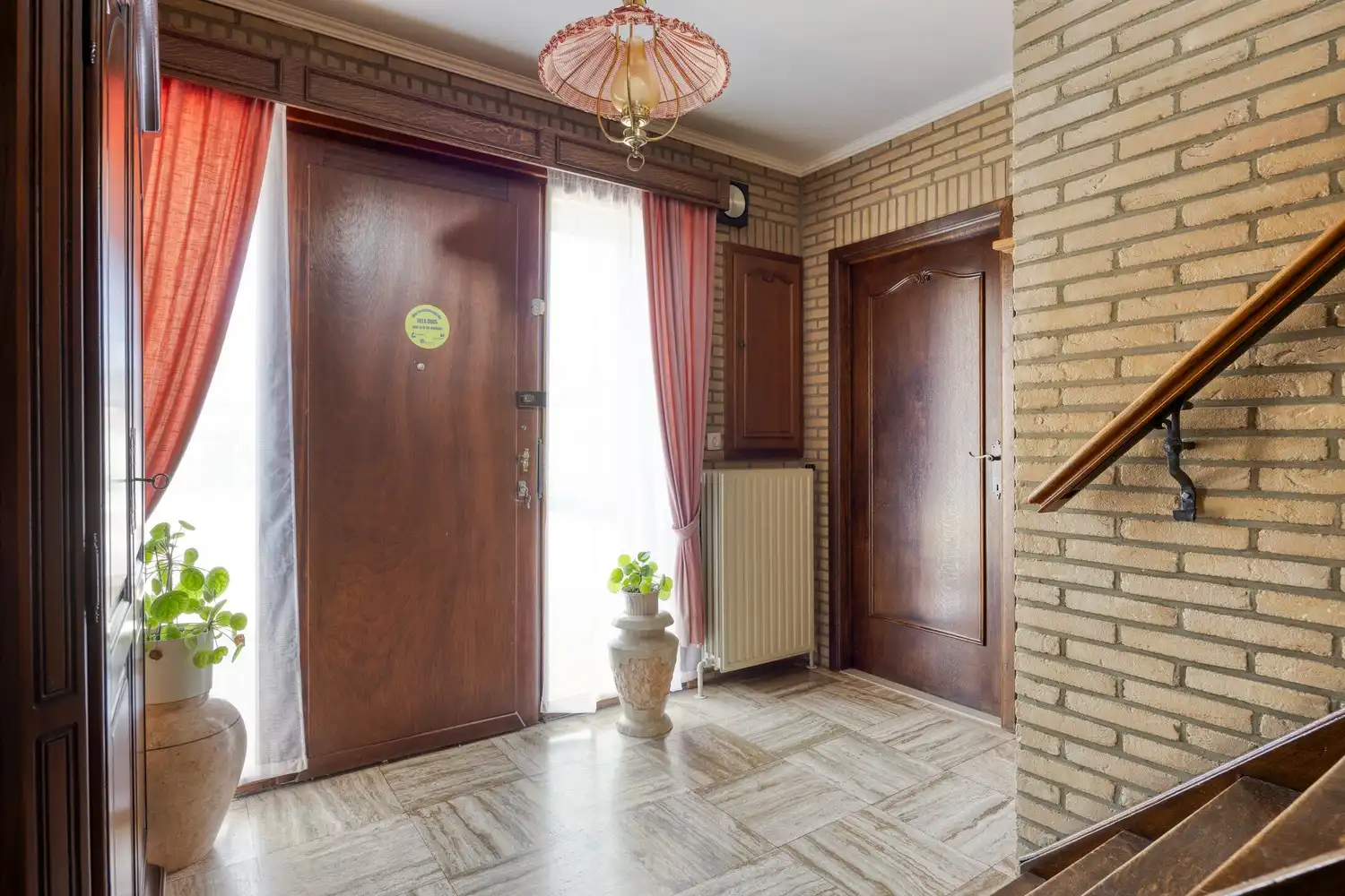 Charmante vrijstaande woning met 4 slaapkamers op een ruim perceel nabij Maaseik foto 6