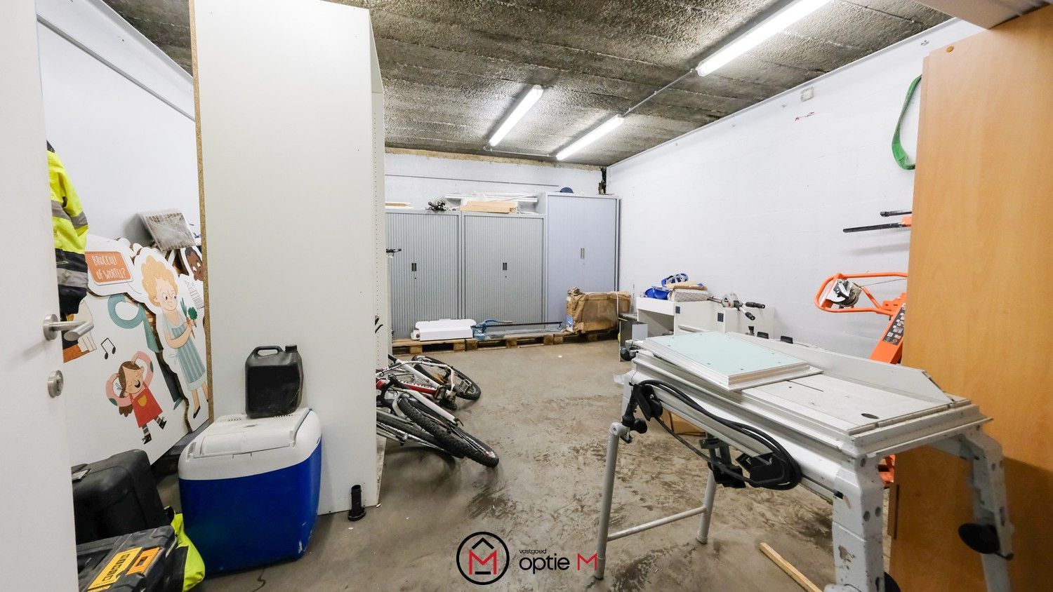 Polyvalente showroom met magazijn te Huur in Paal (Beringen) foto 16