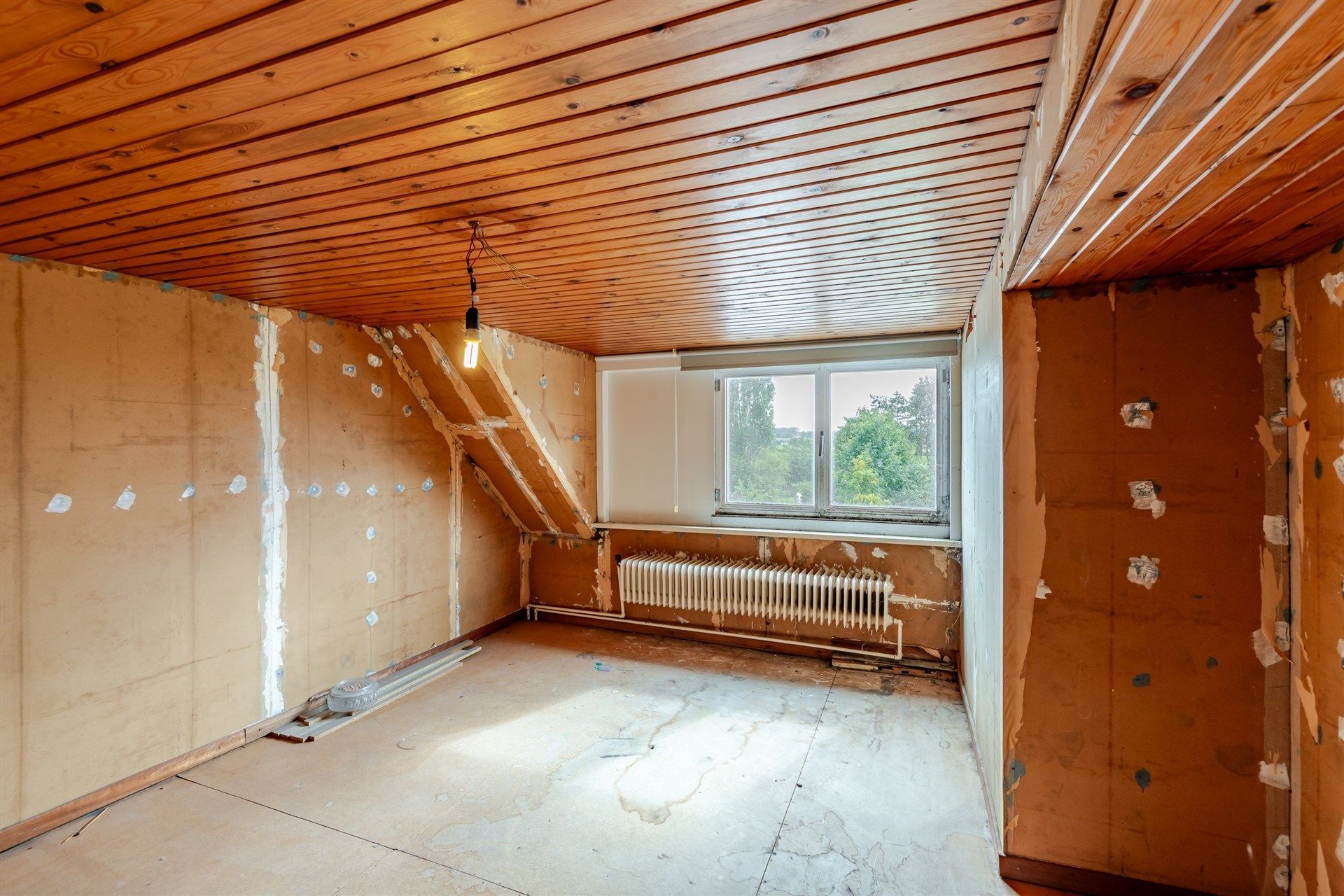 Op te frissen woning met 4 slks en tuin foto 20