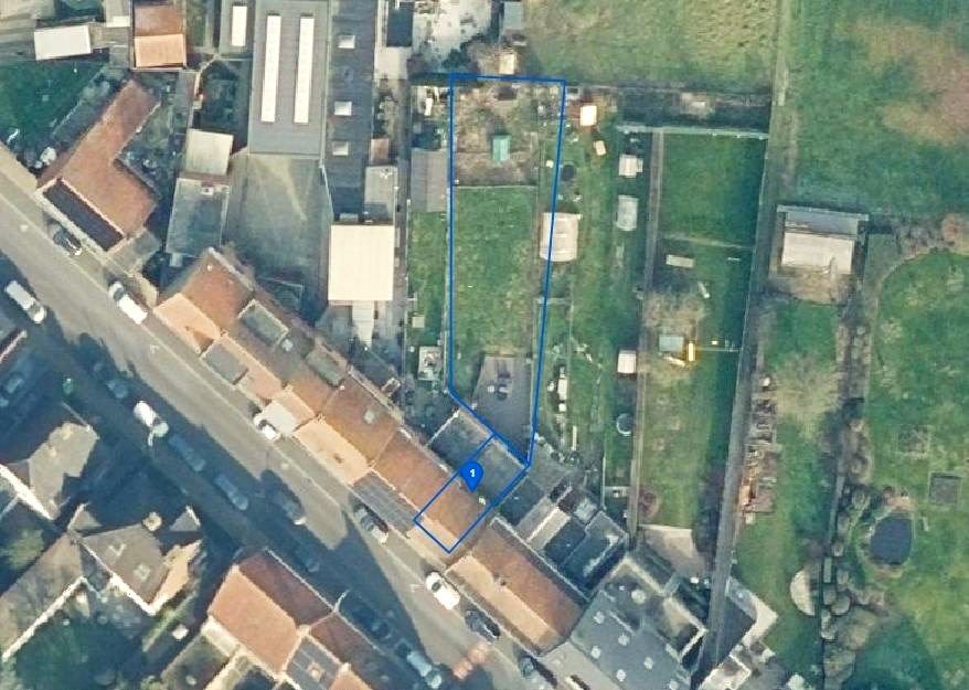 Instapklare starterswoning met 2 kamers en een tuin van 430m². foto 9