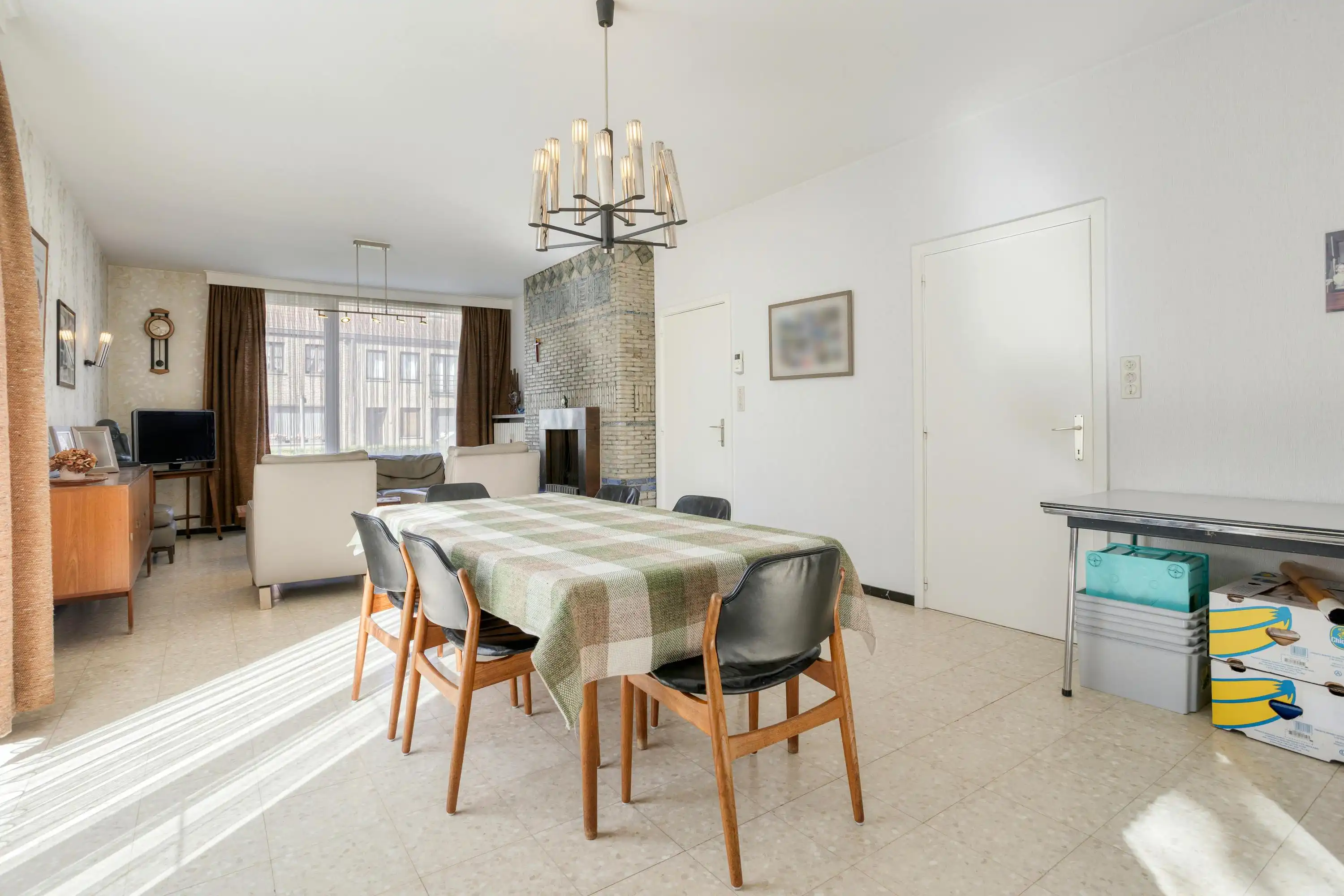  Halfopen huis met 6 kamers op 1.142m² te koop in Anzegem foto 4