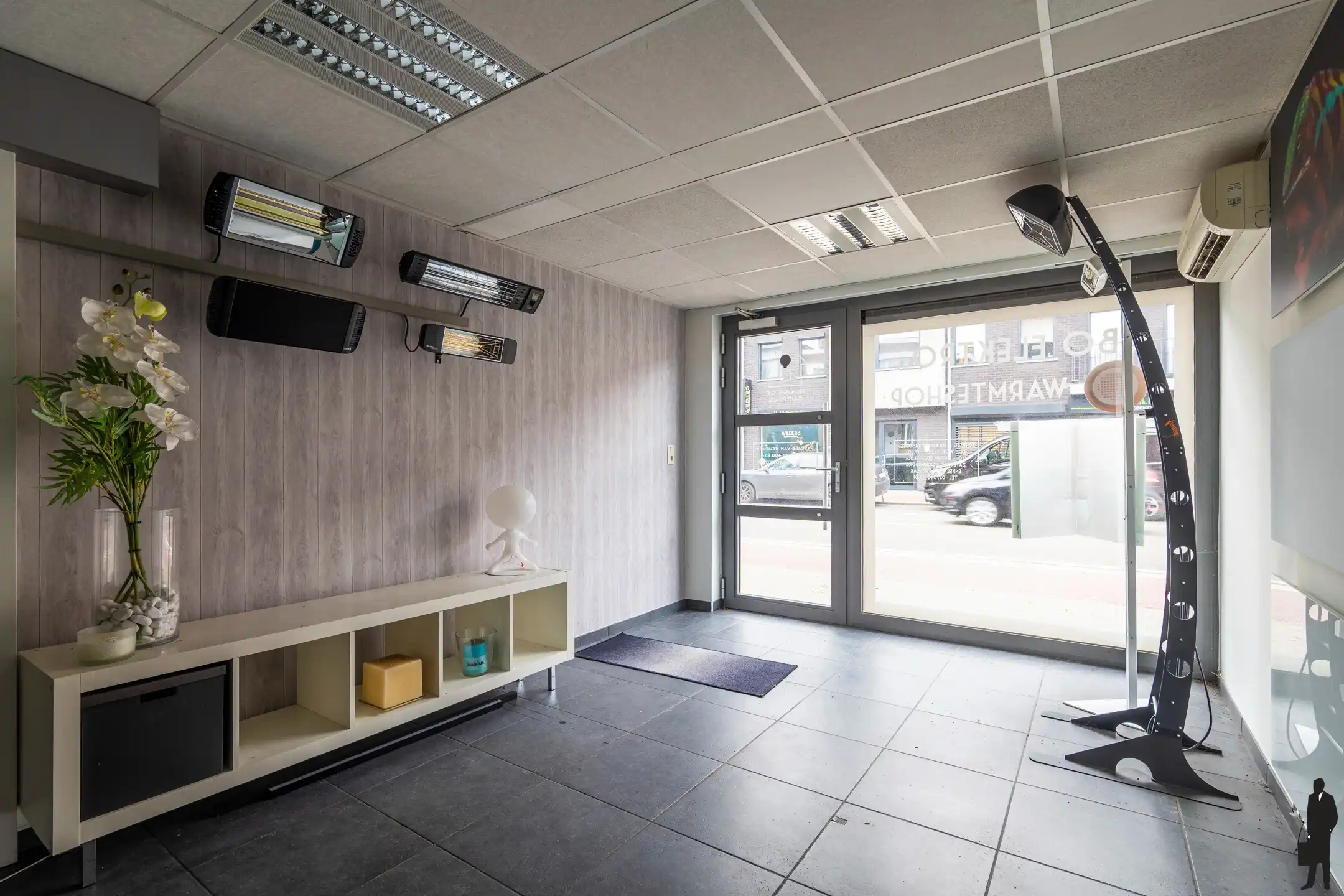 Gebouw voor gemengd gebruik in het centrum van Oostmalle foto 3