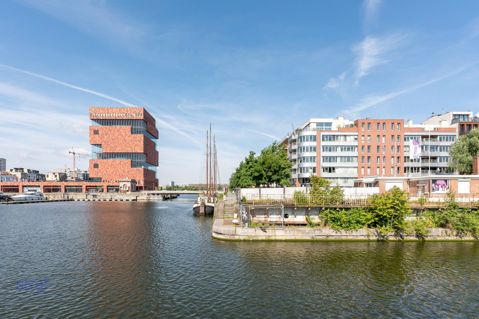 Groot appartement (197m²) op 't Eilandje aan het water foto 16