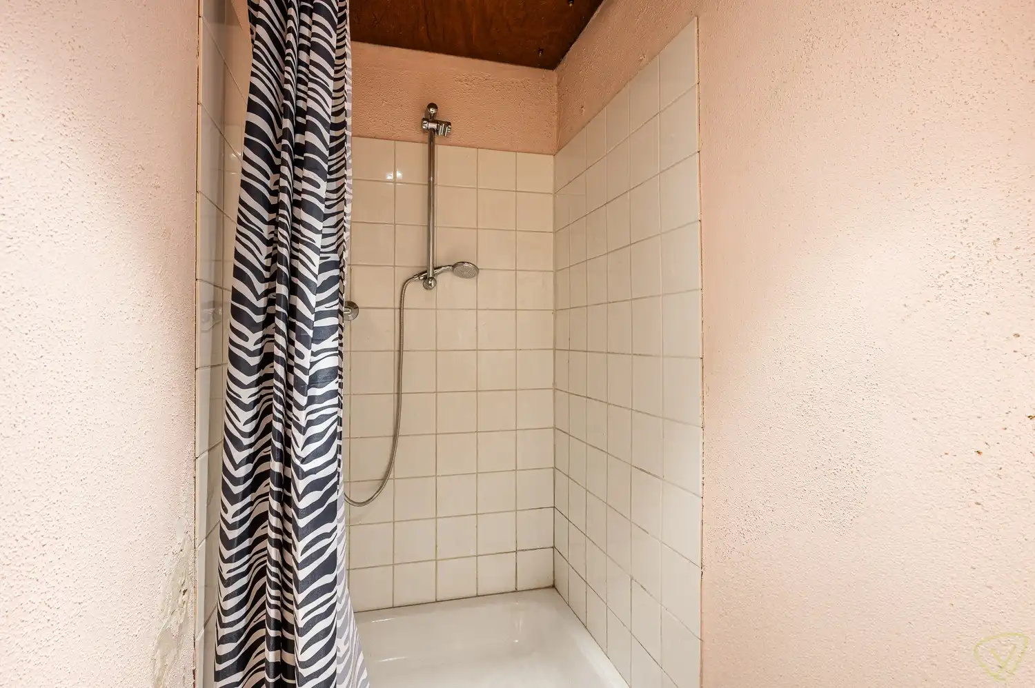 Kwalitatief afgewerkte woning met ruime woonoppervlaktes op een rustige ligging. foto 27