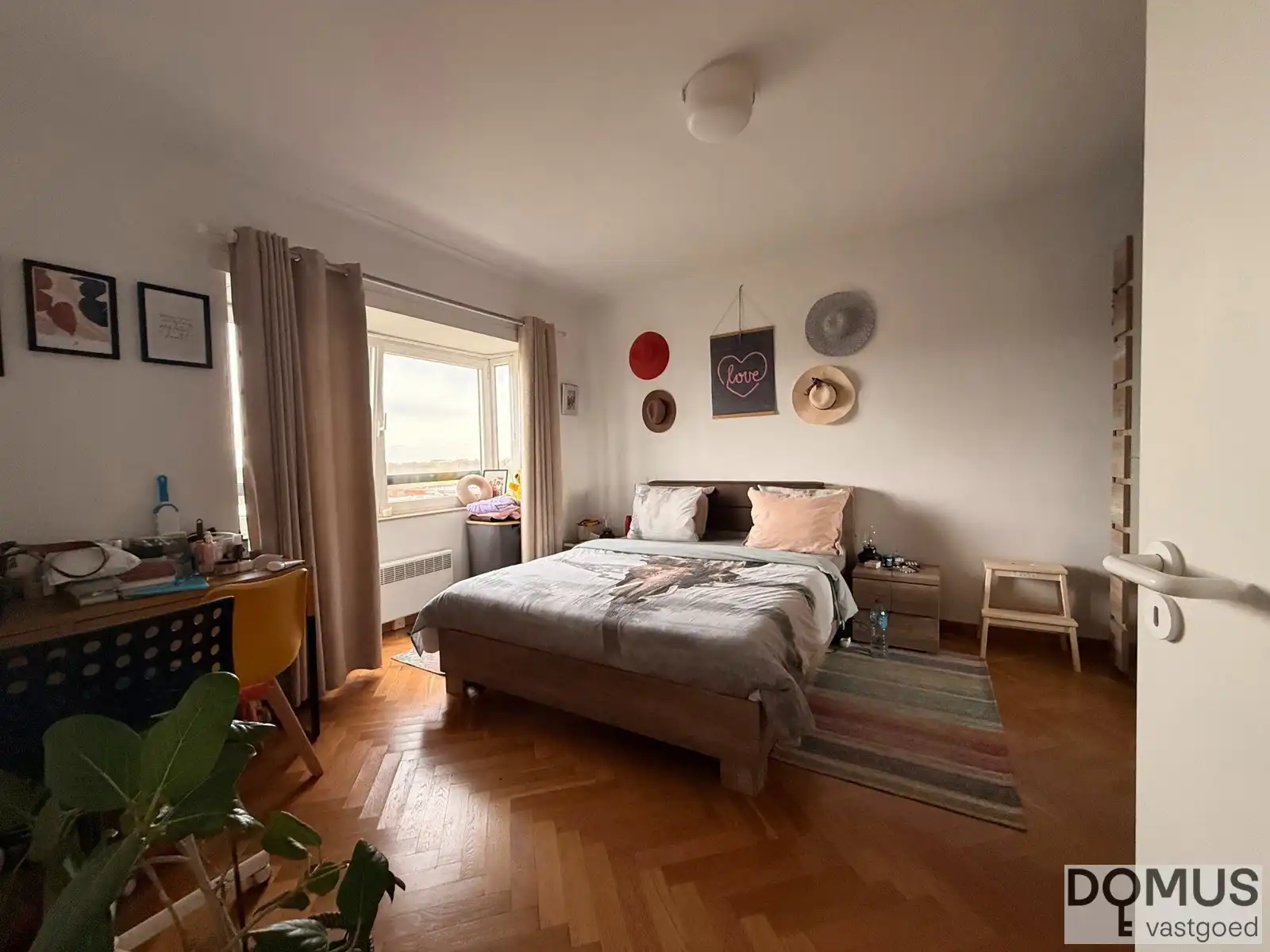 Aangenaam en ruim 2 slaapkamer-appartement te Evere foto 10