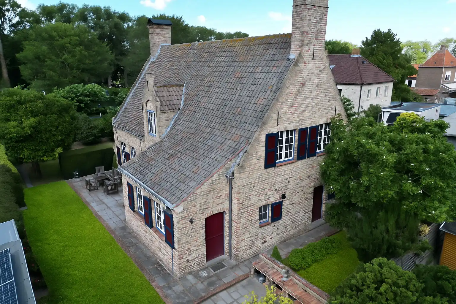 Sluisse Villa aan het water : Onder architectuur gebouwd, wonen aan de Damse Vaart foto 4