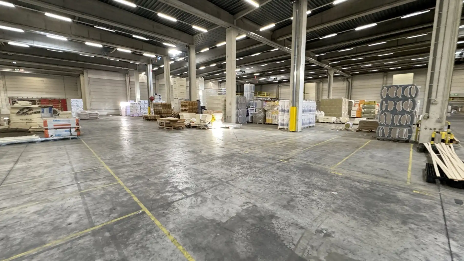 Loods te huur nabij E19 in Mechelen foto 6