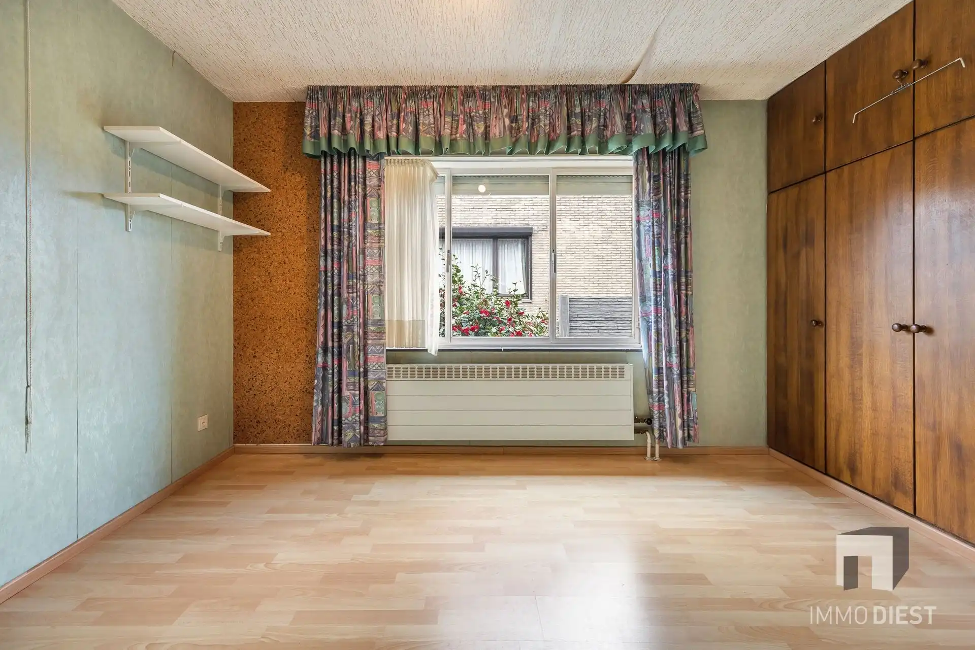 Op te knappen betaalbare split-level woning te Schaffen, kort bij de Bossen van Hees foto 22