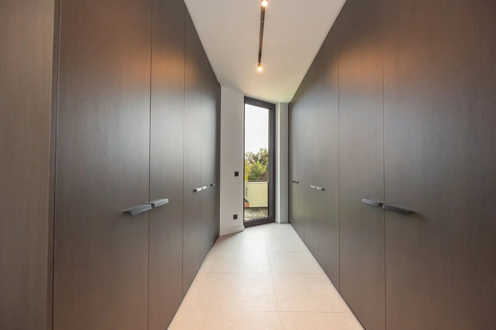 Exclusief penthouse met luxe afwerking en wijds uitzicht. foto 20