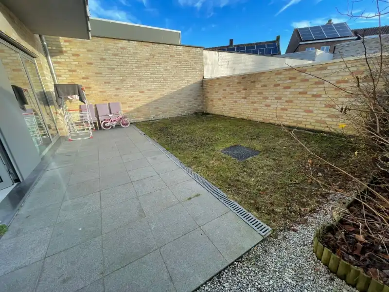 Gelijkvloers appartement met terras en tuintje op een uitstekende locatie in het centrum van het charmante Veurne! foto 12