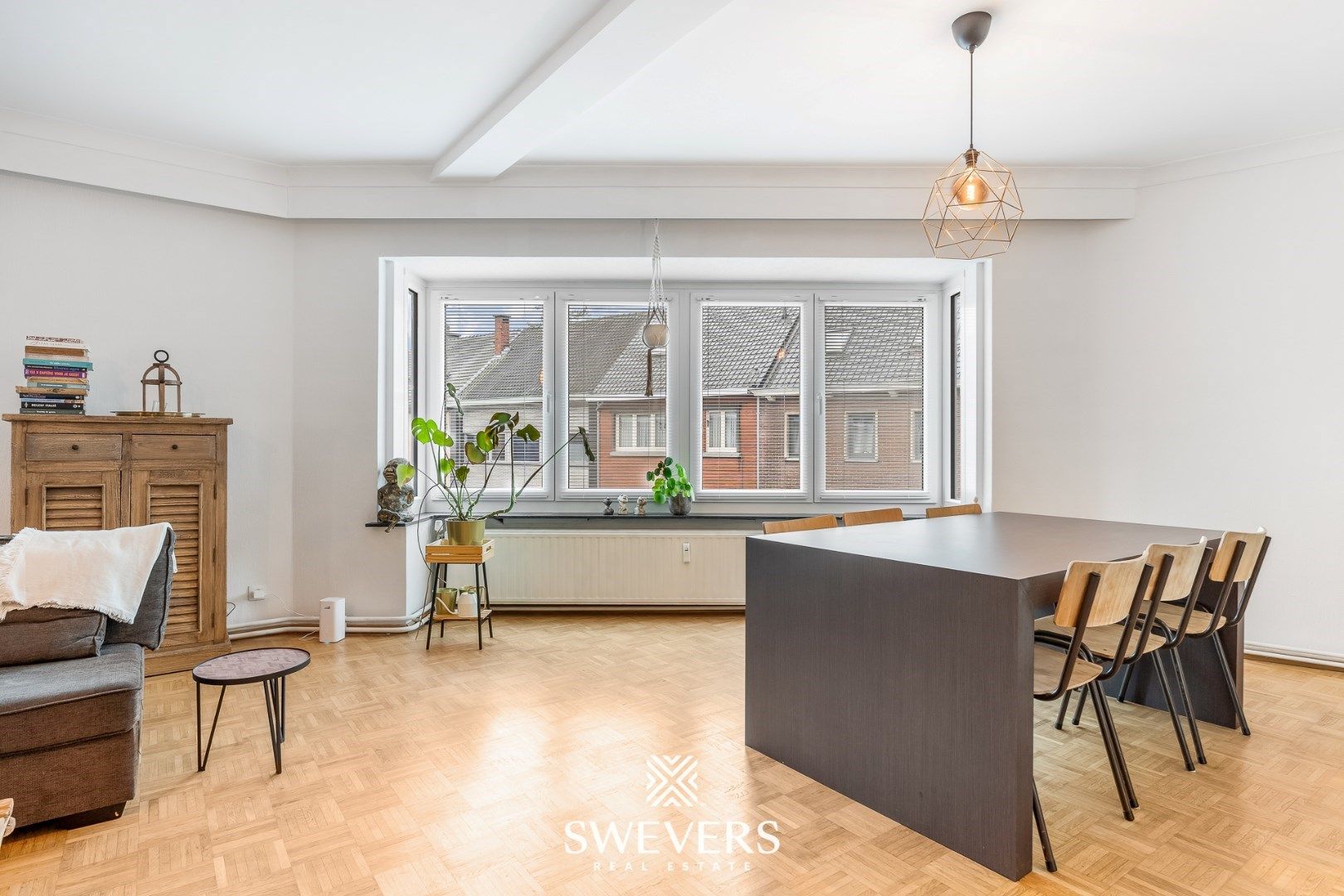 Modern appartement in hartje Hasselt met drie slaapkamers foto 7