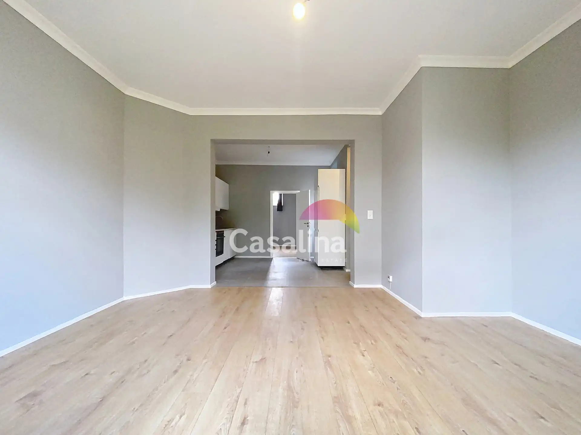 Praktisch ingedeeld appartement met één slaapkamer foto 2