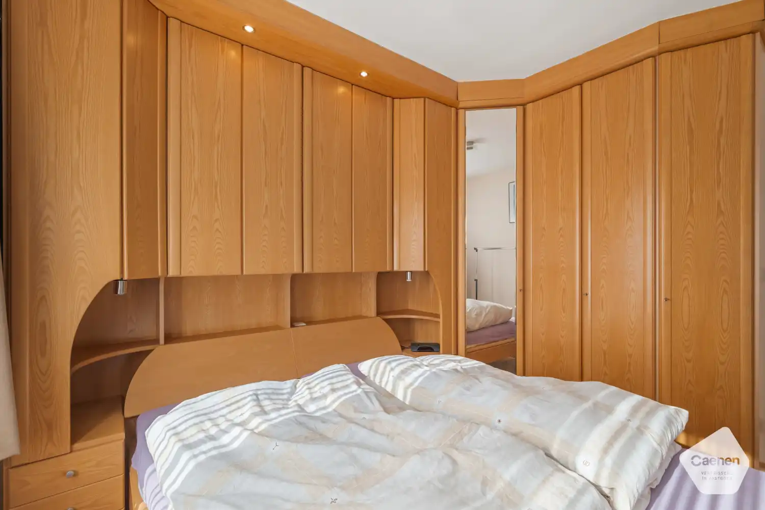 Instapklaar twee slaapkamer appartement met een uitstekende locatie foto 11