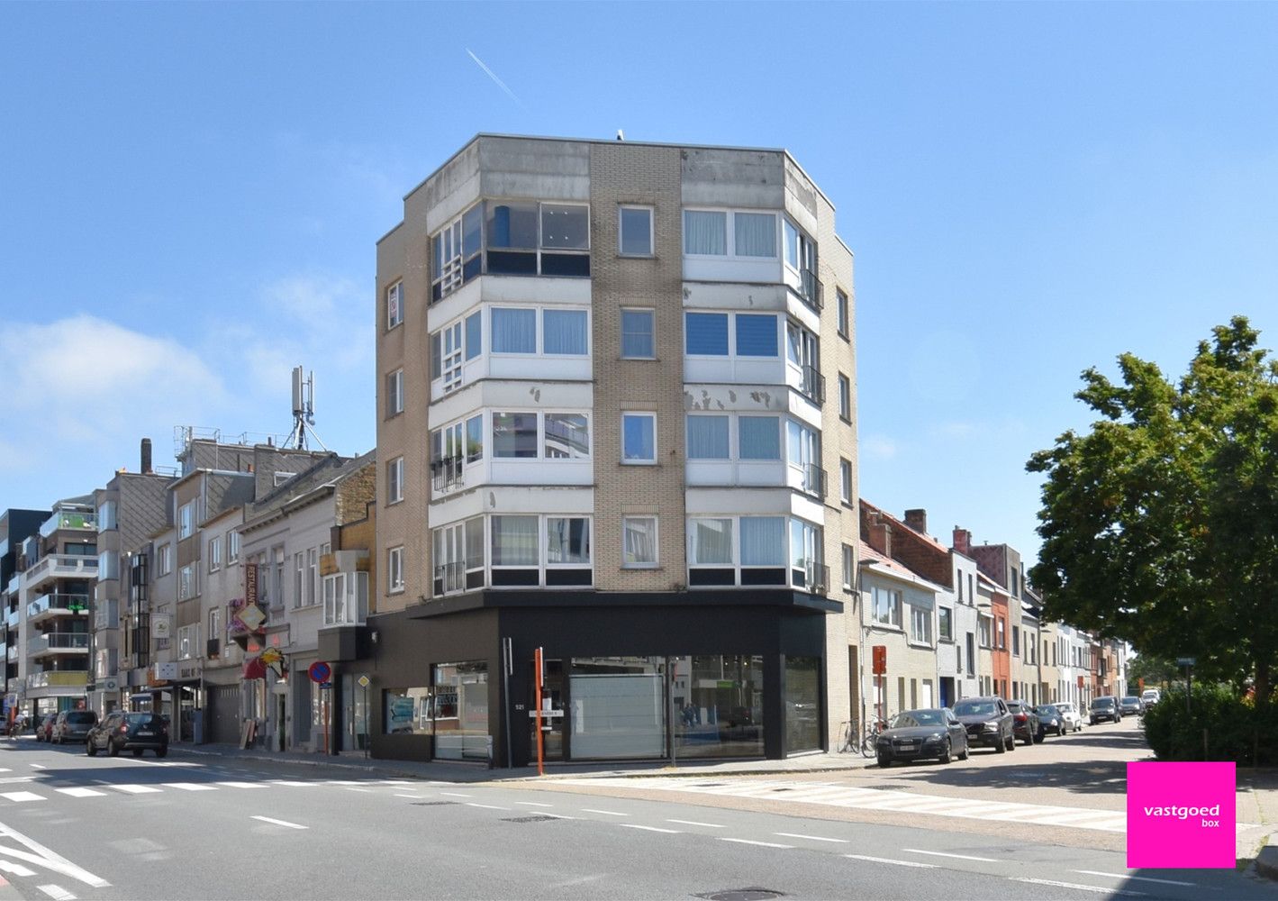 Lichtrijk hoekappartement met 2 slaapkamers, Oostende - Mariakerke foto {{pictureIndex}}