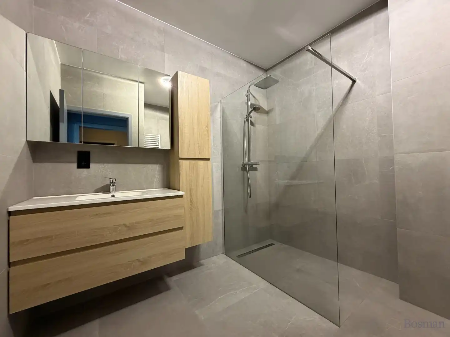 Ruim duplex appartement te huur in Tessenderlo foto 14