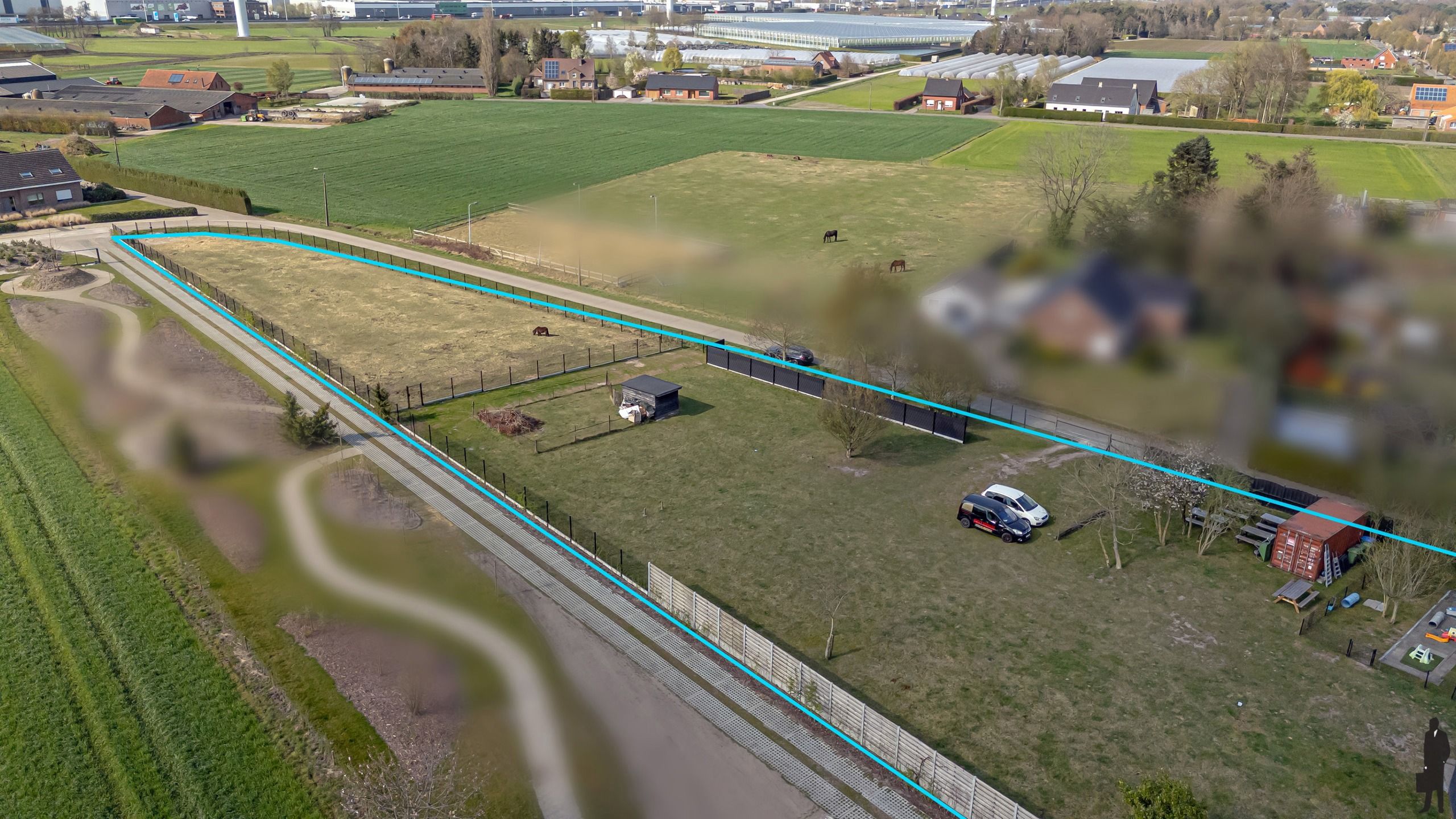 Ruime gezinswoning op een perceel van ca 5000m². foto 38