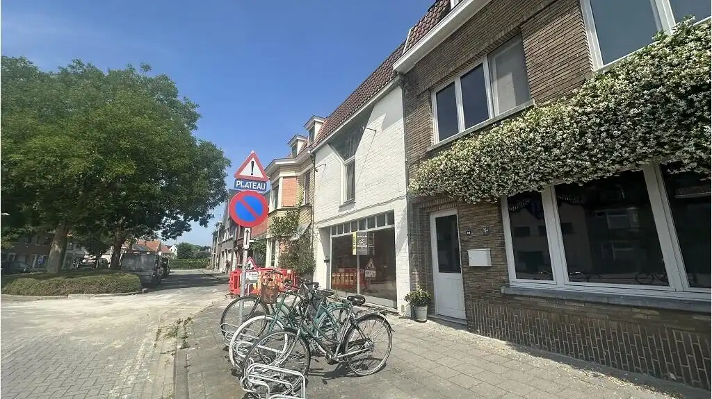 Handelspand met woonst te koop in Sint-Michiels Brugge foto 6