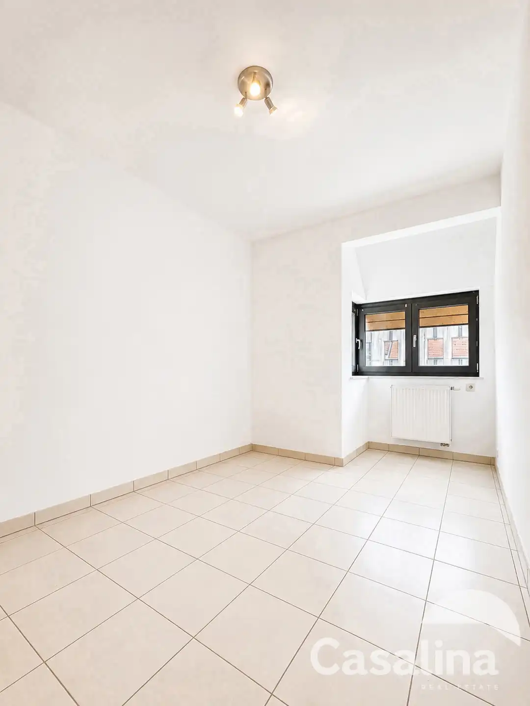 Zuidgericht appartement met 2 slaapkamers, terras en 2 Park. foto 14
