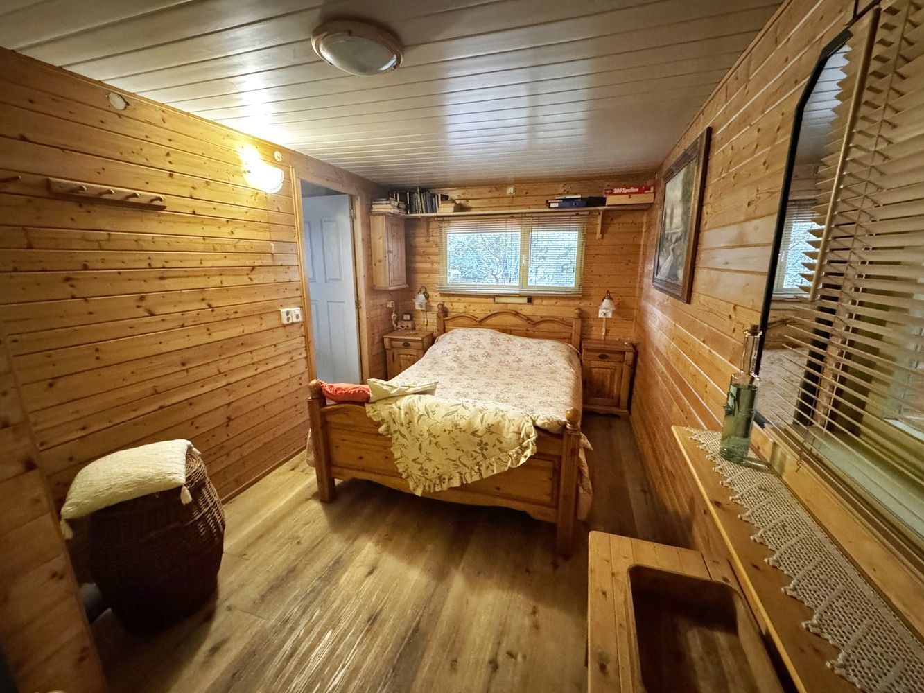 🏡 Knusse chalet met pipowagen te koop in het groen van Zutendaal 🌿✨ foto 8