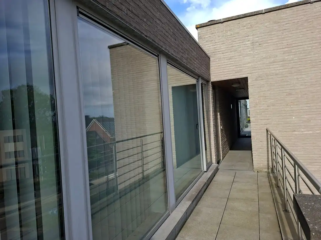 Prachtig modern appartement te Kuringen foto 13