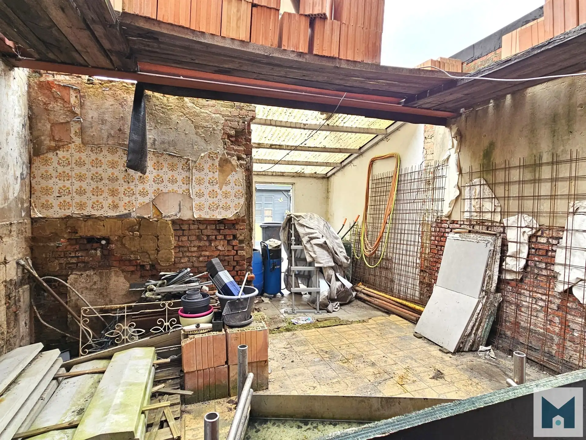Renovatieproject met veel potentieel te Aalst! foto 4