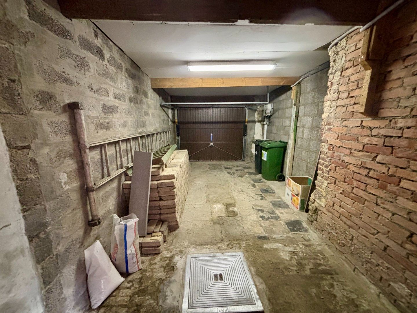 KNUSSE WONING MET 3 SLPKS EN GROTE GARAGE OP 20MIN. VAN DE KUST foto 7