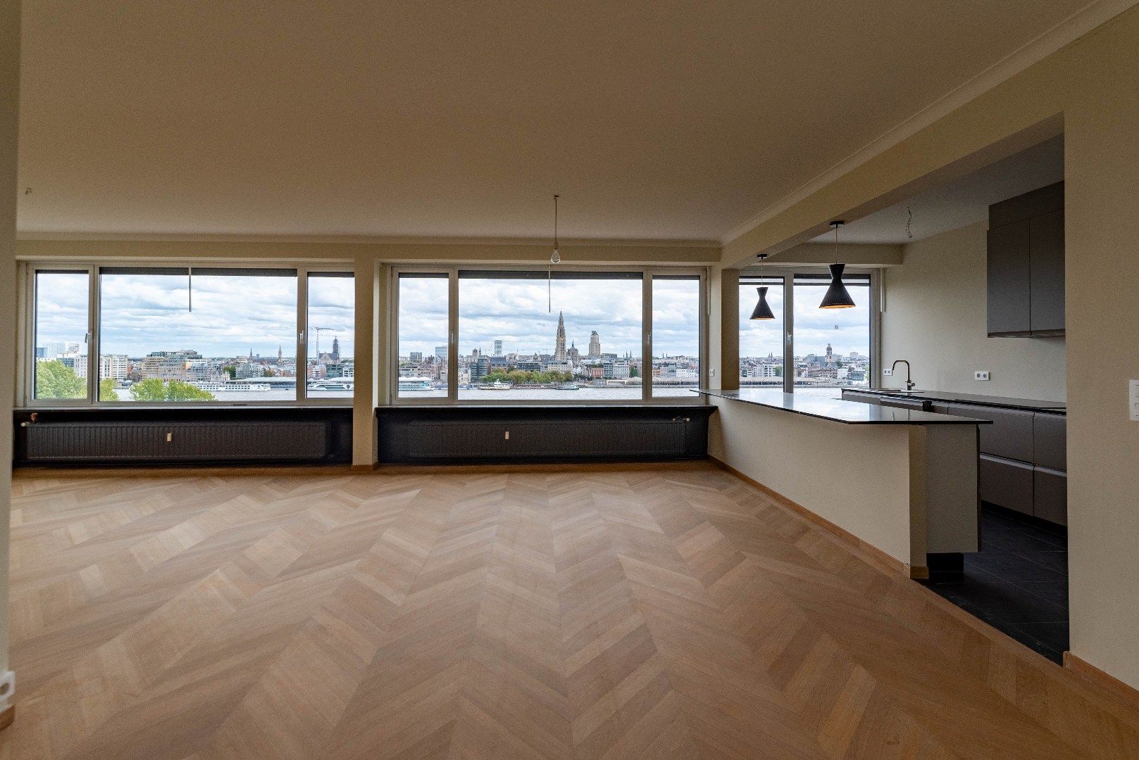 Ruim appartement met terras foto 4