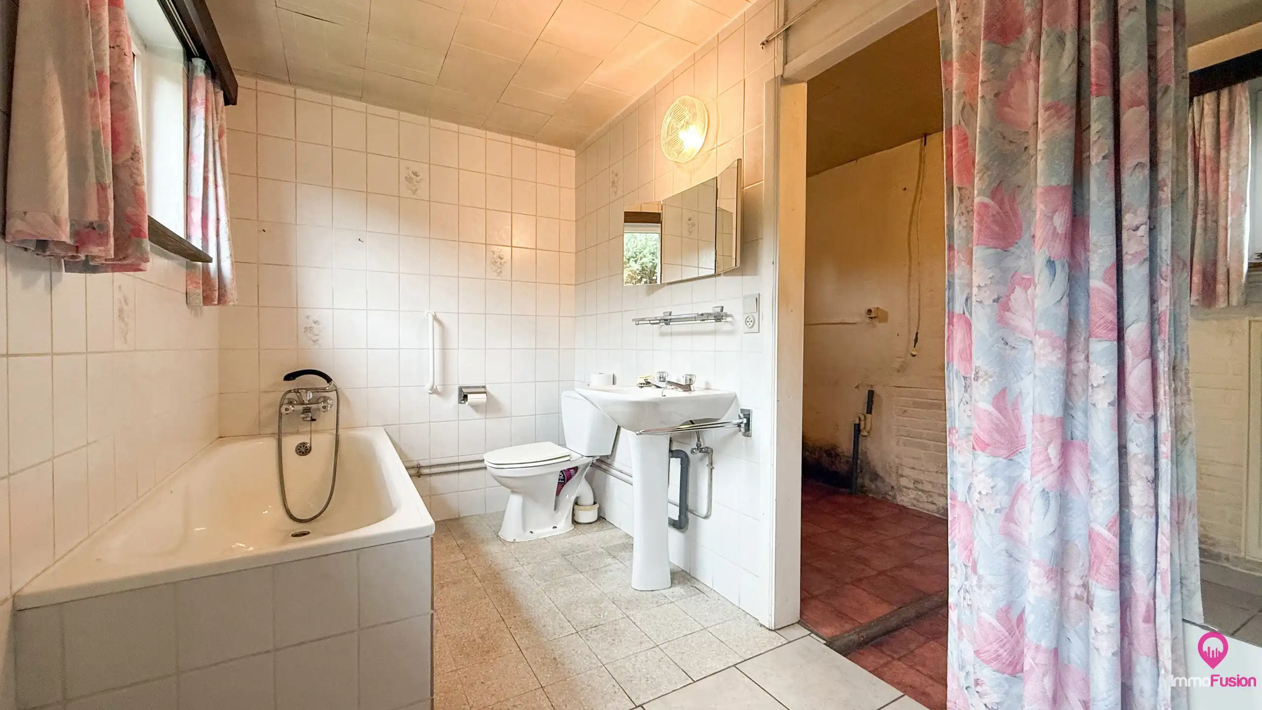 Open bebouwing met 3 slpks op ruim perceel nabij bos! foto 9