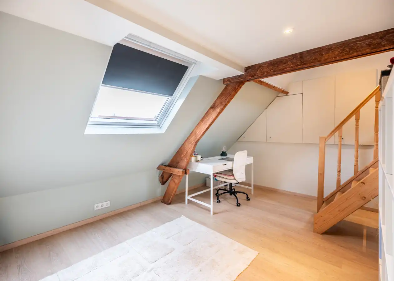 Gerenevoorde woning met 4 slaapkamers en zonnige tuin foto 17