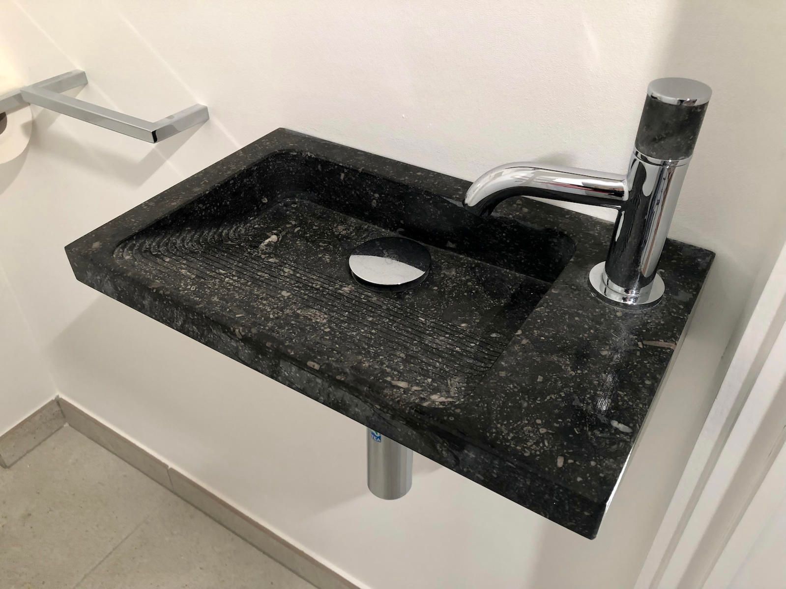 Volledig gerenoveerd appartement met zonnige terrassen. foto 17