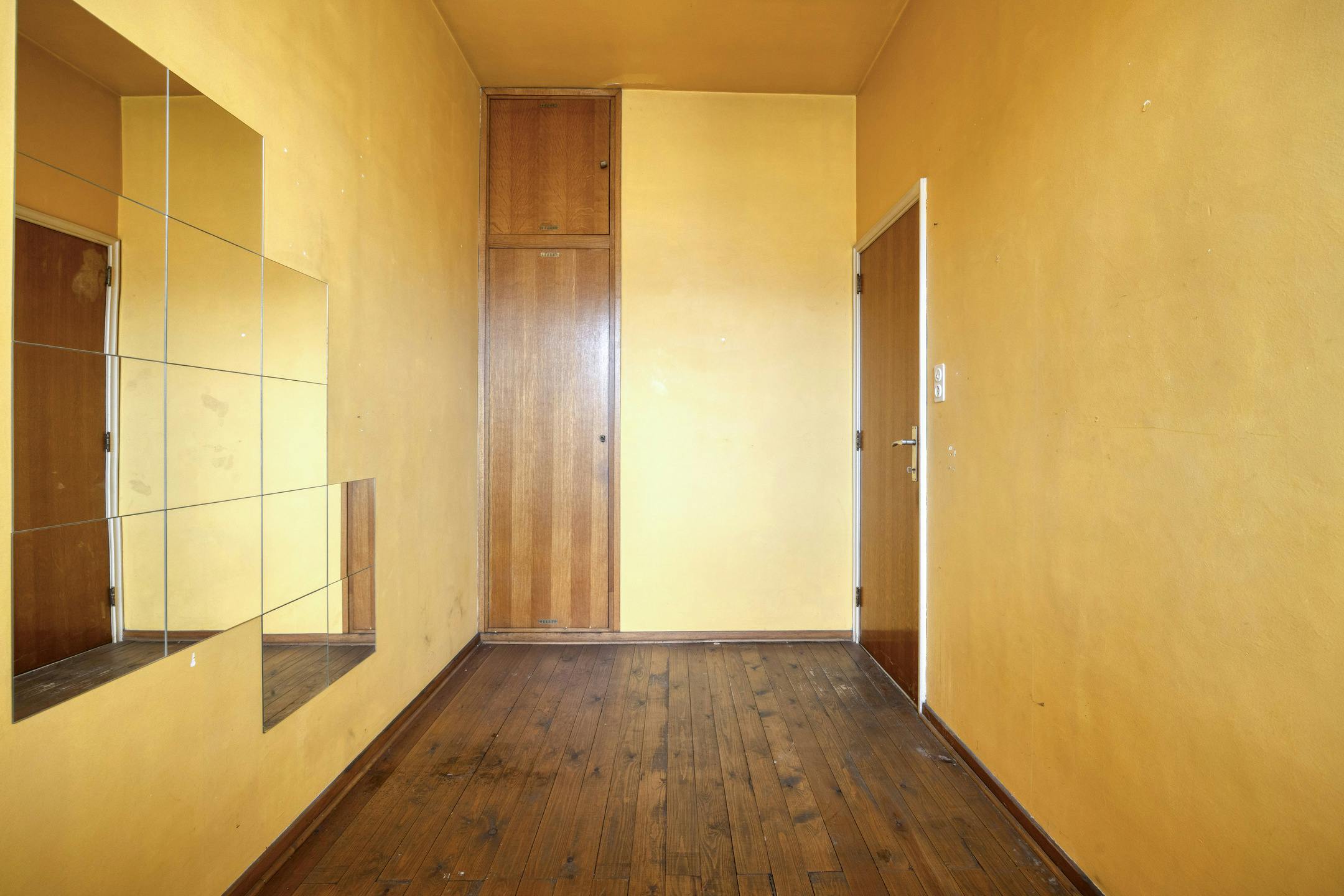 Te renoveren opbrengsteigendom met 3 appartementen en handelspand in Antwerpen foto 20