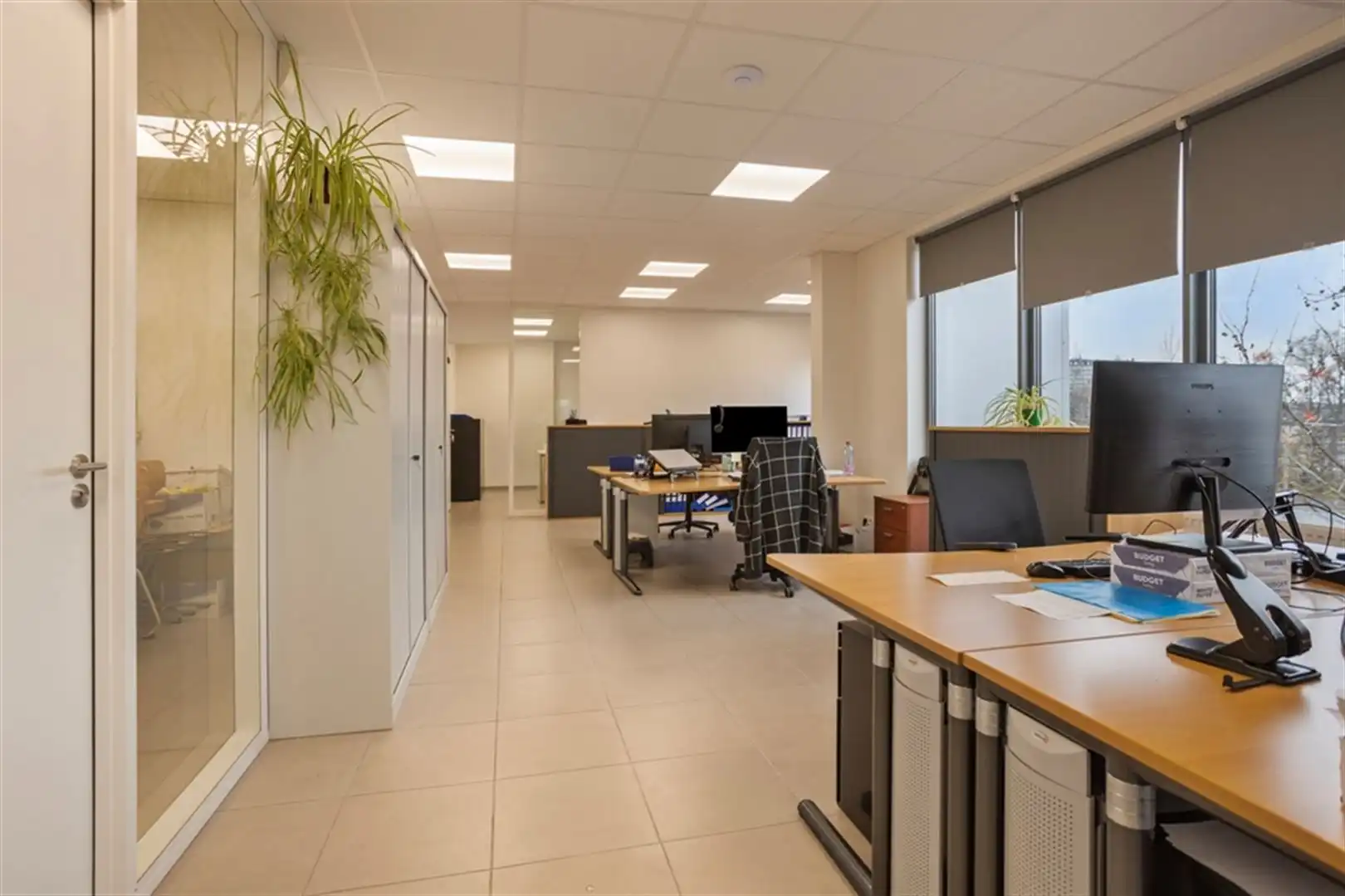 KMO Unit te Singel Noord Industrial Center foto 3