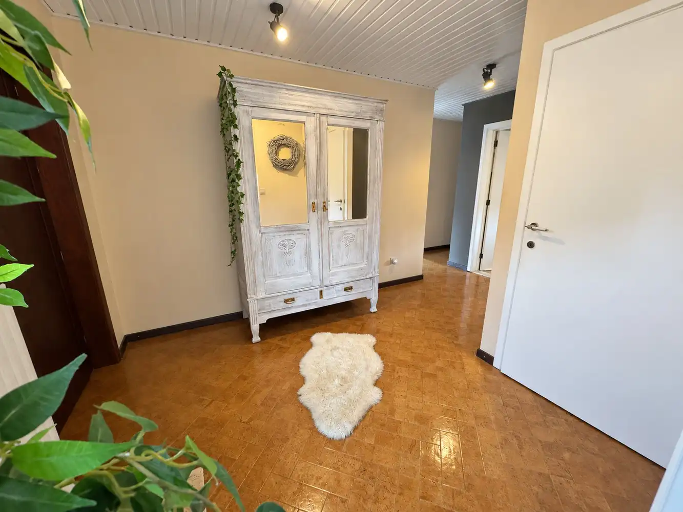 Vrijstaand wonen met drie slaapkamers en een heerlijke zuidtuin foto 2