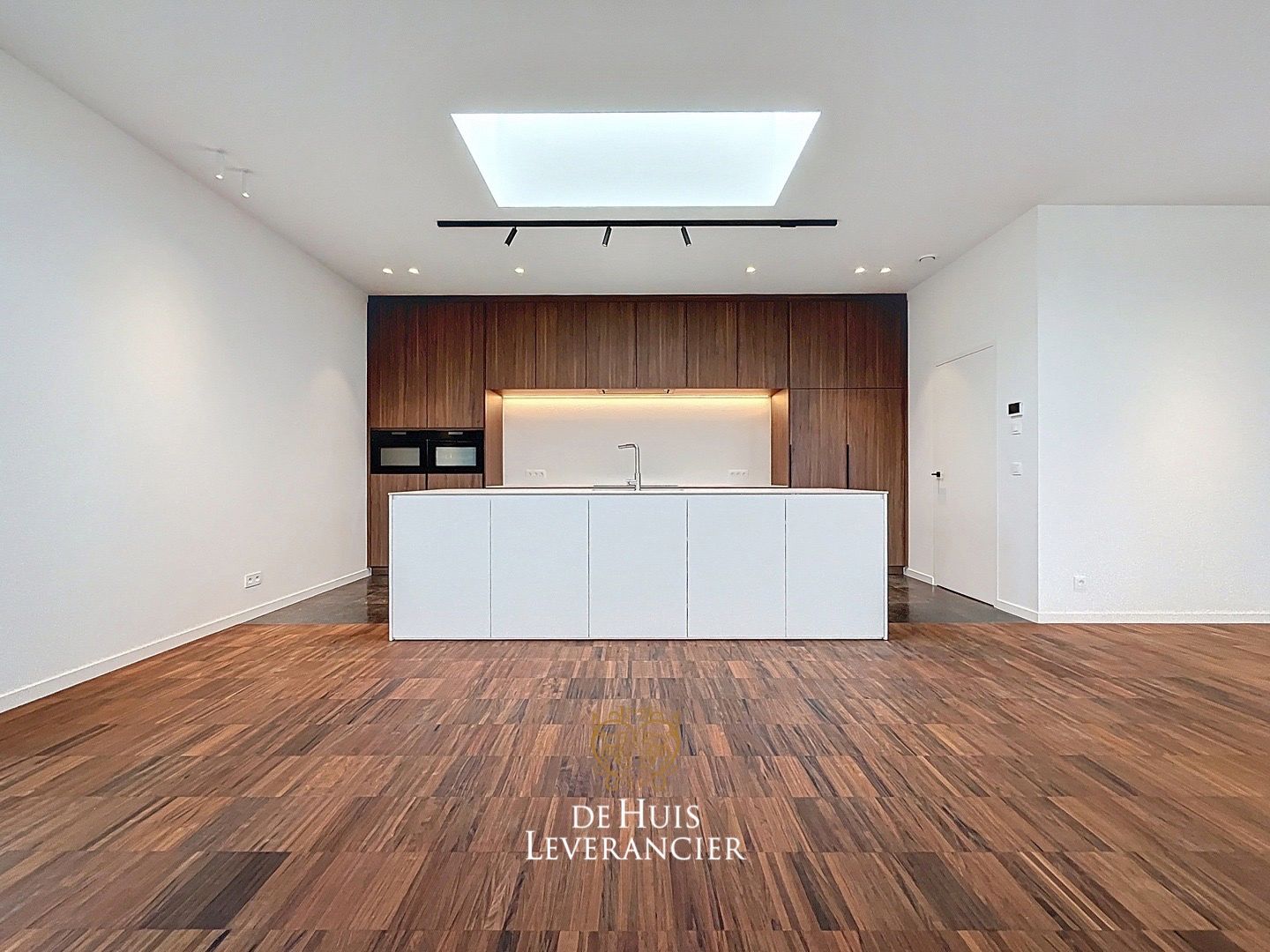 Vernieuwbouwde BEN Loft-villa te huur in Kontich foto 4