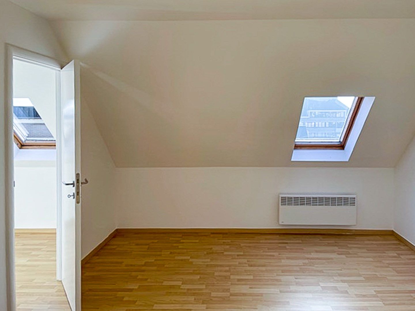 Instapklaar duplexappartement met terras nabij centrum Oostende foto 9