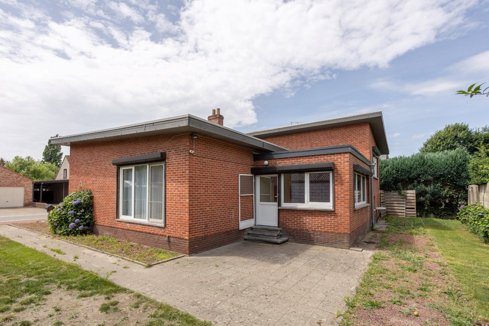 Instapklare woning te koop! foto 21