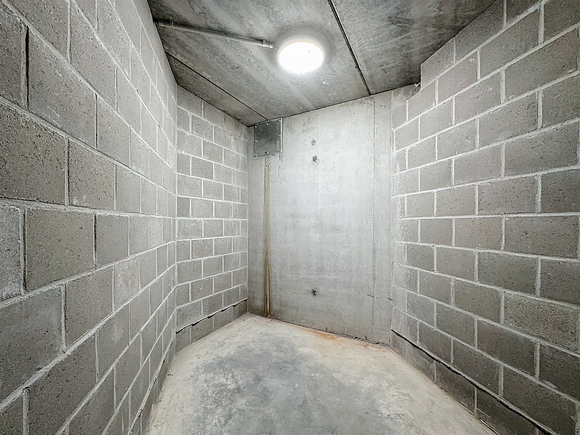 Moderne assistentiewoning met ondergrondse autostaanplaats foto 14