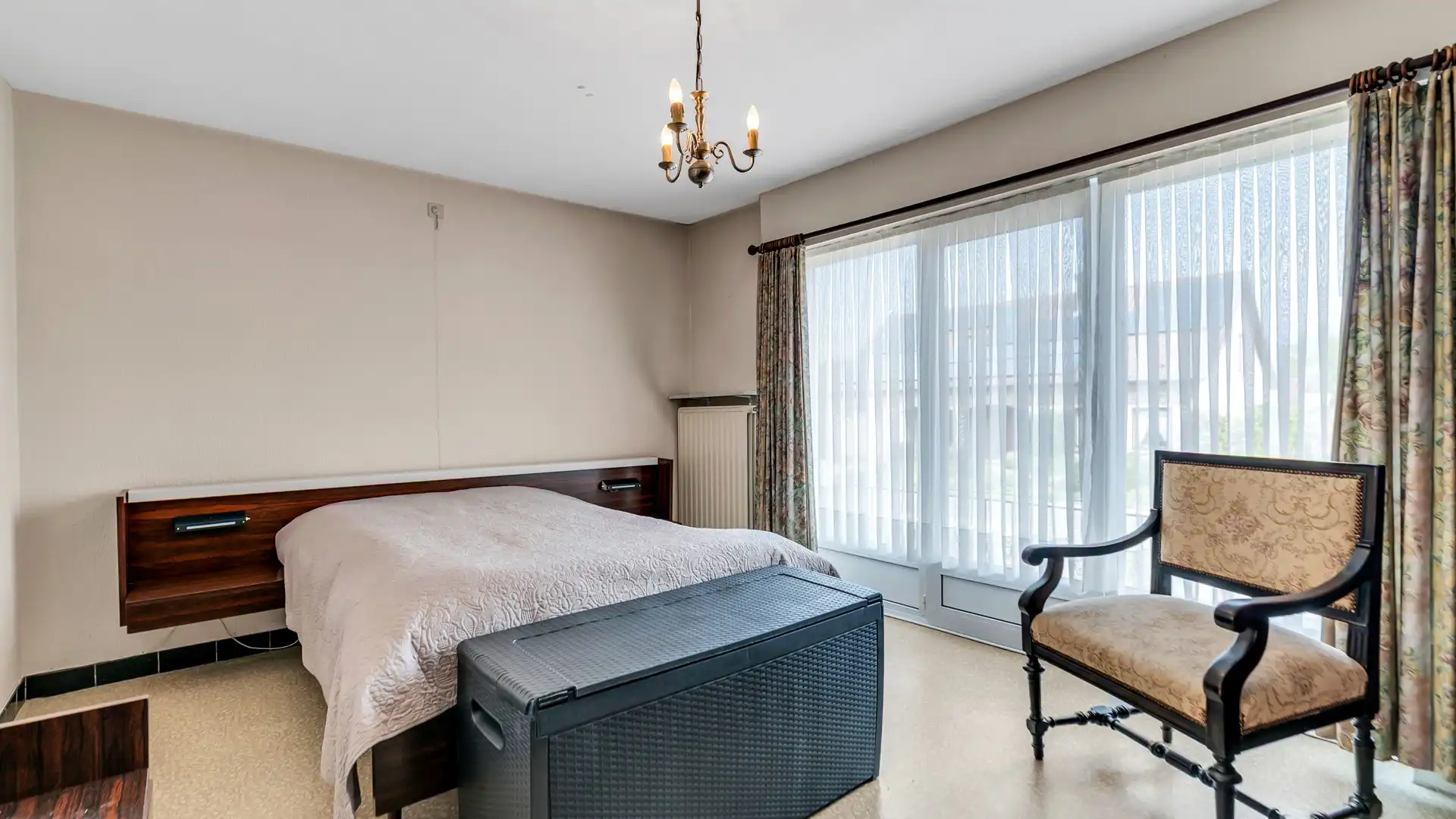 Te renoveren gezinswoning met 3 slaapkamers op ruim perceel van 12a31ca foto 14
