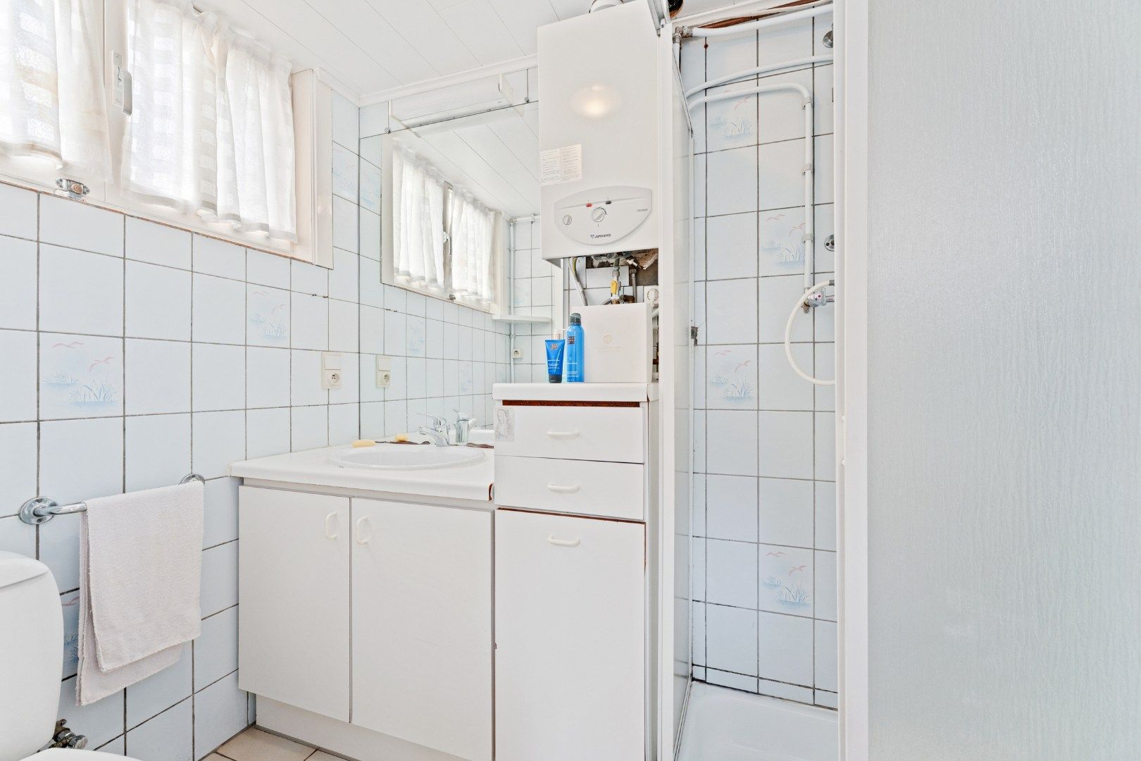 Ruime rijwoning met garage, centrum Aartrijke foto 9