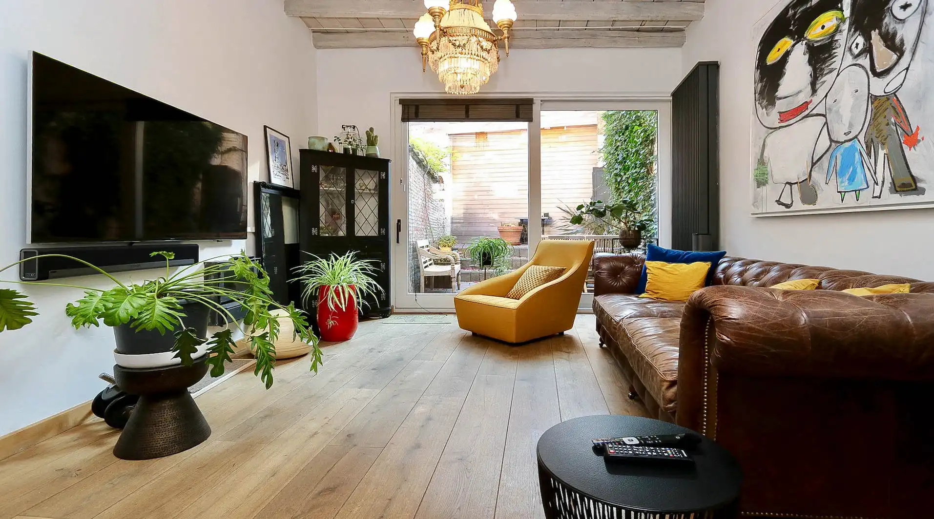 Cocoonen in dit droomhuisje met zonnige terrastuin nabij Jeruzalemkerk foto 5