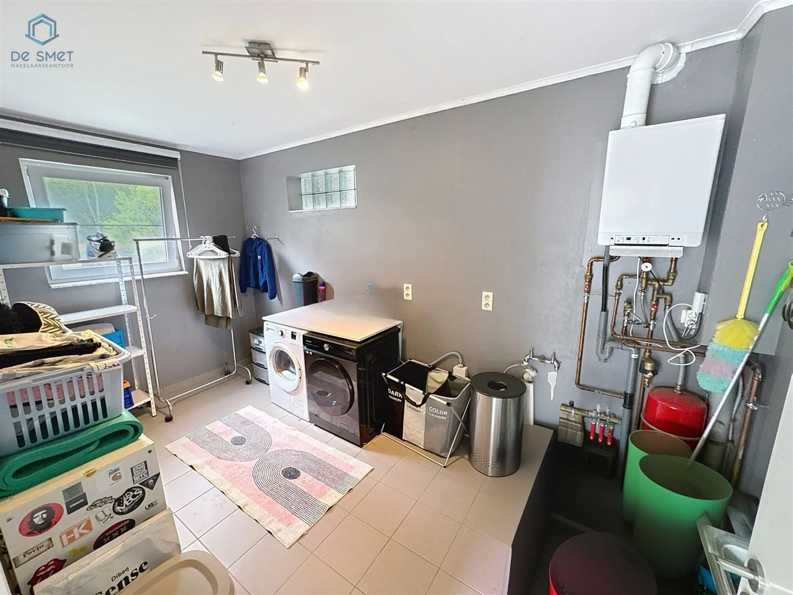 Instapklare gezinswoning met 3 slaapkamers, ruime garage en tuin in Smeerebbe-Vloerzegem foto 9