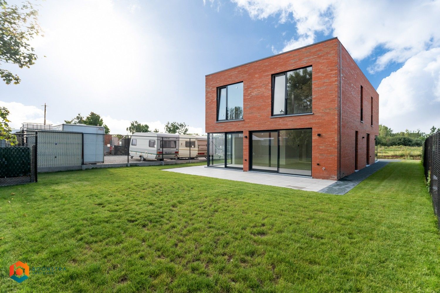 Prachtige BEN-woning met 4 slpkrs en tuin (verkoop onder registratierechten) foto {{pictureIndex}}
