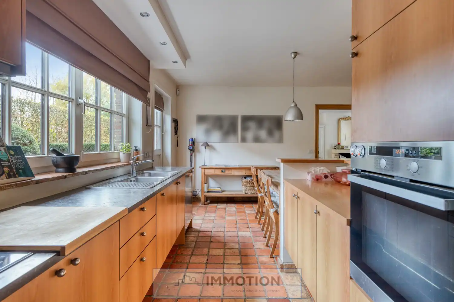 Ruime villa met 6 slaapkamers op mooi perceel in villawijk te Marke foto 13