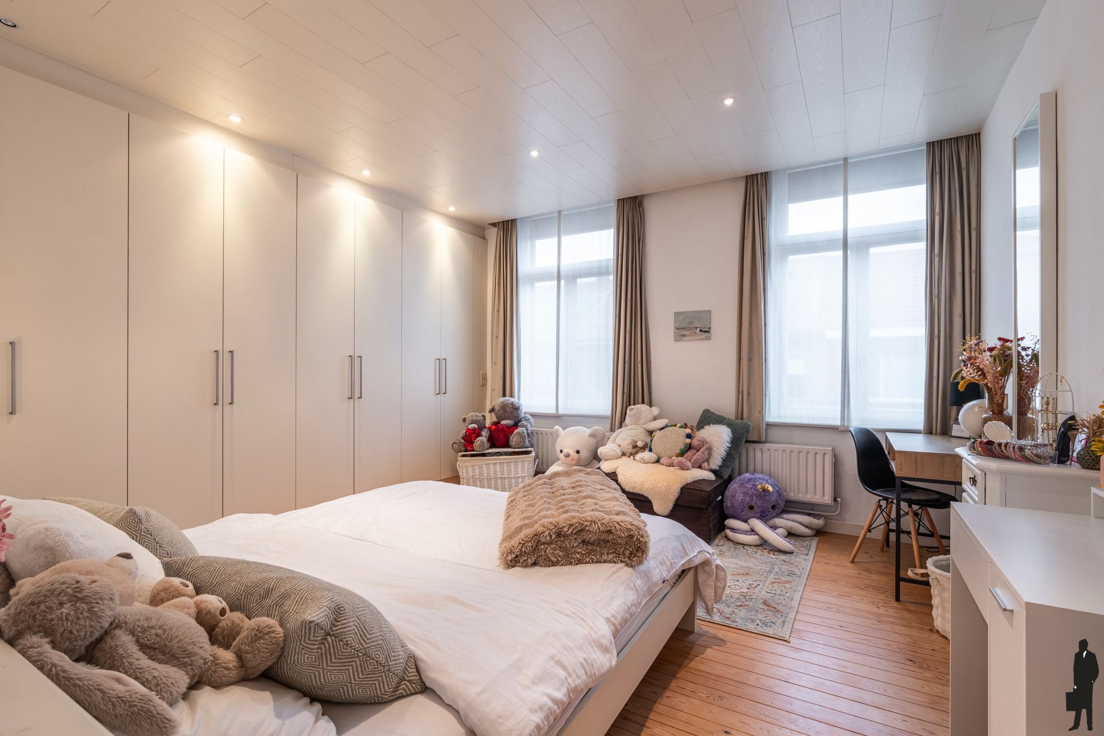 Instapklare stadswoning met diepe tuin en garage. foto 15