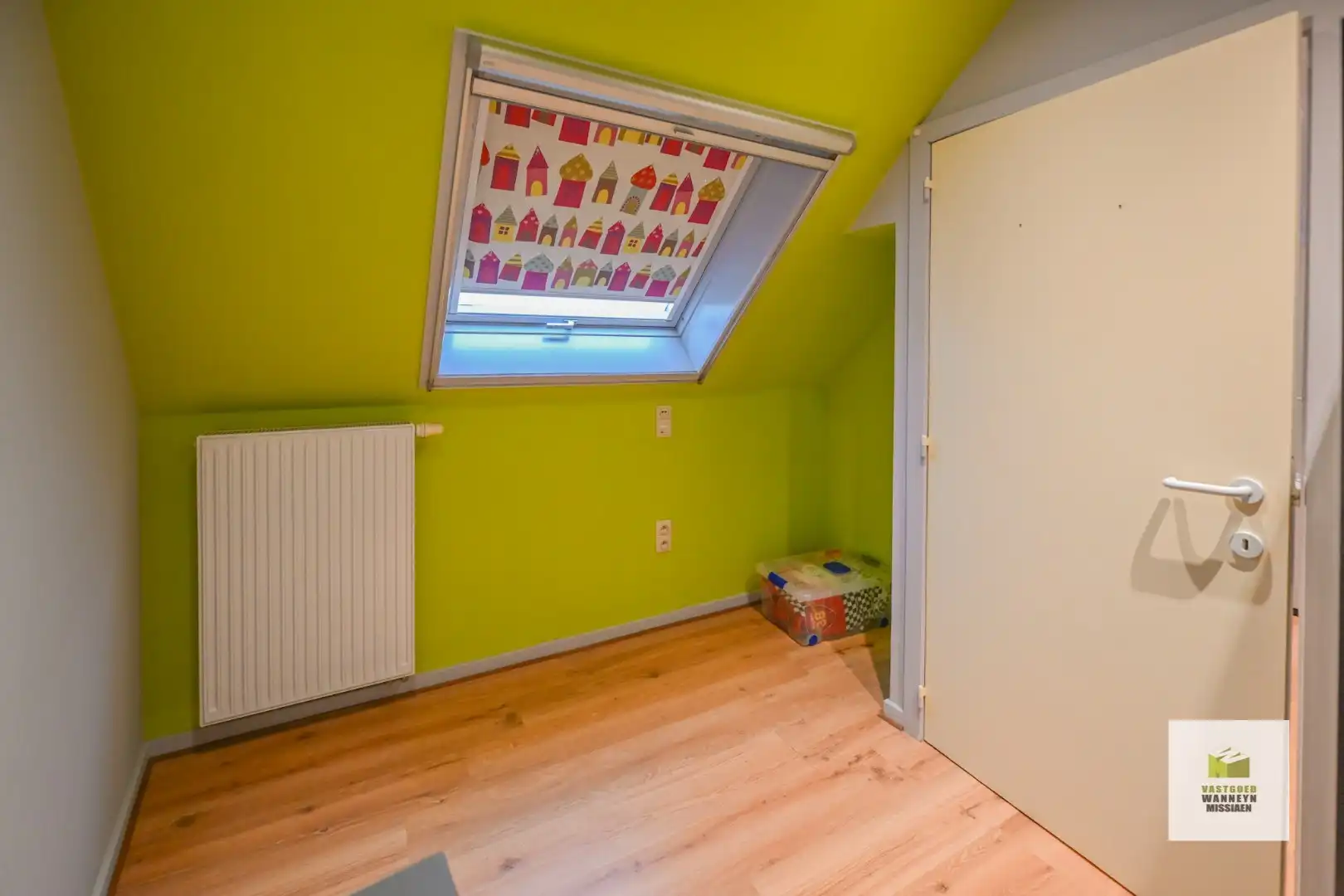 Ruime gezinswoning met tuin, 3 slaapkamers en een grote garage  foto 25