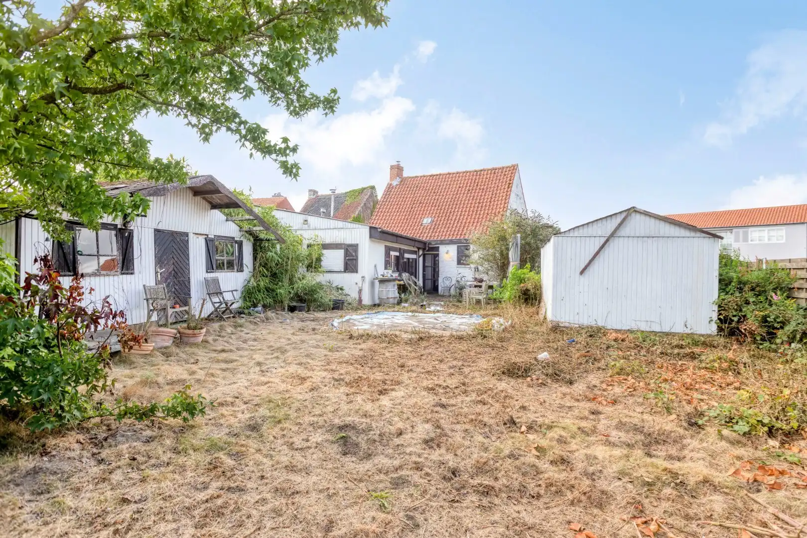 Te renoveren woning op 570 m2 in een rustige buurt! foto 6